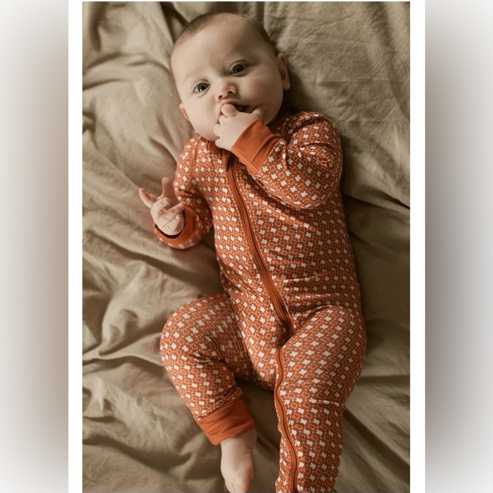 ❌SOLD❌ BURLEBO Texas zip up Orange and White Kids onesie